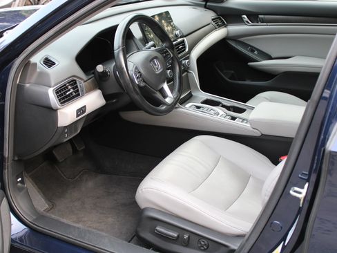 Used 2020 Honda Accord EX-L image 11