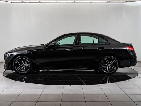 Used 2022 Mercedes-Benz C 300 4MATIC Sedan image 5