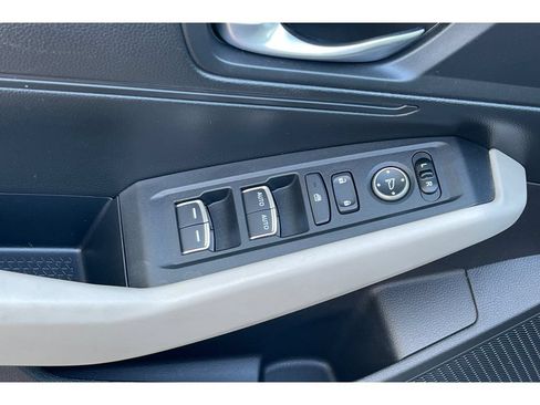 Used 2024 Honda Accord LX image 11