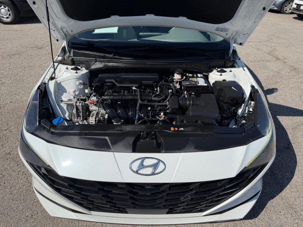 Used 2022 Hyundai Elantra SEL w/ Convenience Package FWD image 46