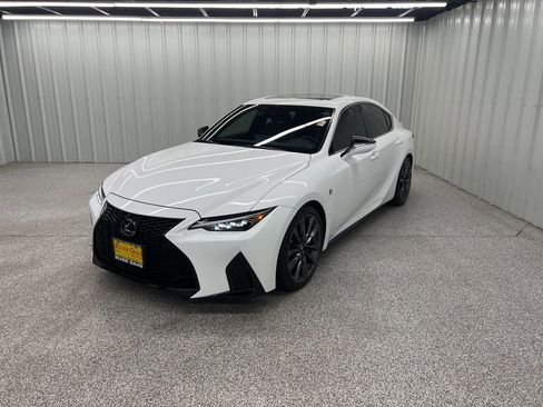 Used 2022 Lexus IS 350 F Sport image 3