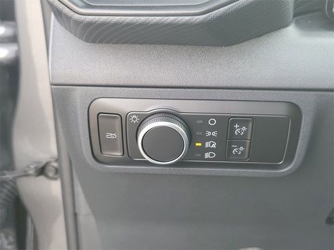 Used 2025 Ford Mustang Coupe image 19