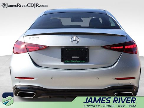 Used 2024 Mercedes-Benz C 300 4MATIC Sedan image 4