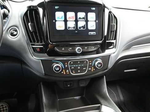 Used 2018 Chevrolet Traverse LT w/ LPO, Floor Liner Package AWD/4WD image 47