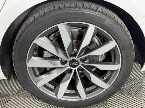 Used 2022 Audi A4 2.0T Premium Plus w/ Premium Plus Package AWD/4WD image 12