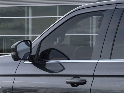 New 2025 Ford Expedition Active image 20