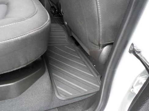 Used 2019 Chevrolet Colorado LT w/ LT Convenience Package image 36