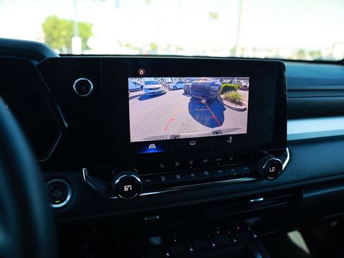 Used 2023 Chevrolet Colorado LT w/ LT Convenience Package II image 24