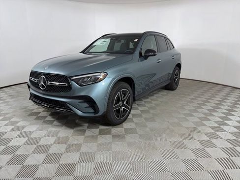 New 2026 Mercedes-Benz GLC 300 4MATIC image 3