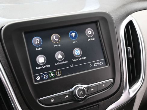 Used 2021 Chevrolet Equinox LS image 20