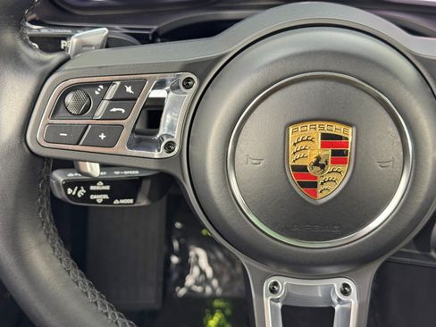 Used 2021 Porsche Cayenne Turbo S AWD/4WD image 22
