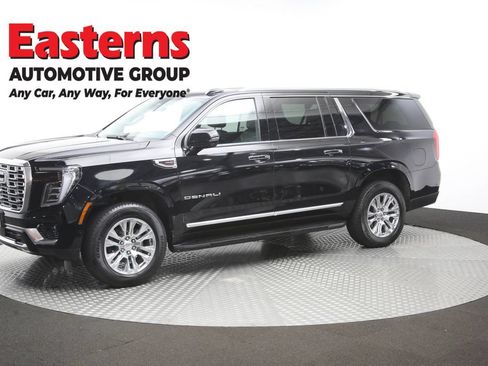 Used 2025 GMC Yukon XL Denali AWD/4WD image 60