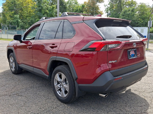 Certified 2025 Toyota RAV4 XLE w/ Convenience Package AWD/4WD image 3
