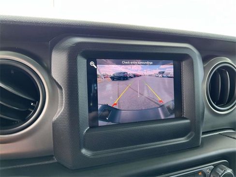 Used 2020 Jeep Gladiator Sport w/ Quick Order Package 24S image 20