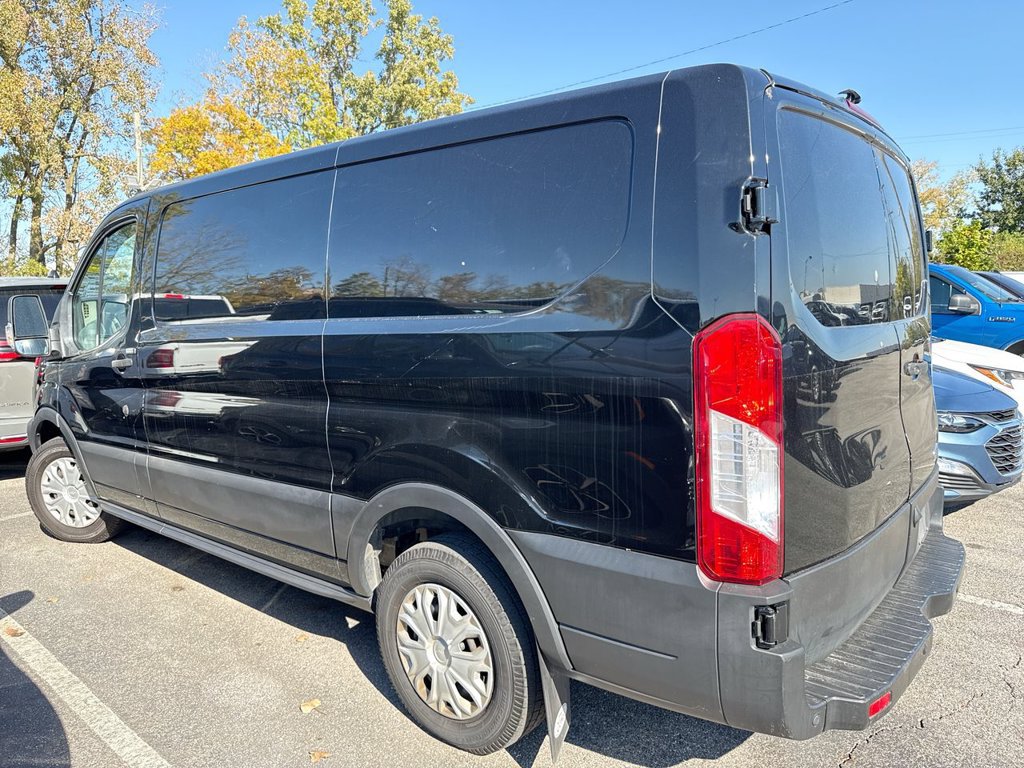 Used 2019 Ford Transit 150 130 Low Roof w/ Exterior Upgrade Package RWD image 2