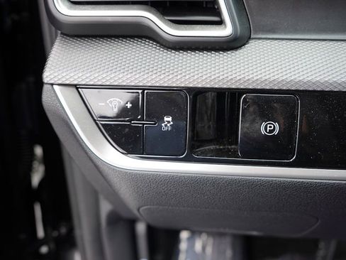 Certified 2023 Kia Sportage LX image 22