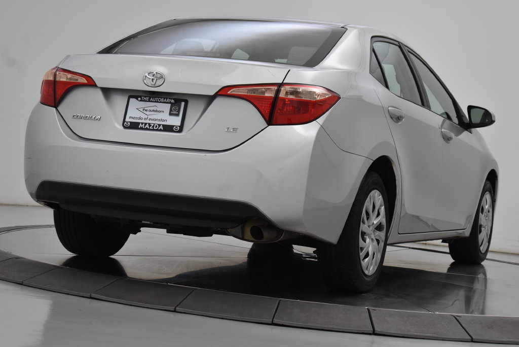 Used 2018 Toyota Corolla LE FWD image 20