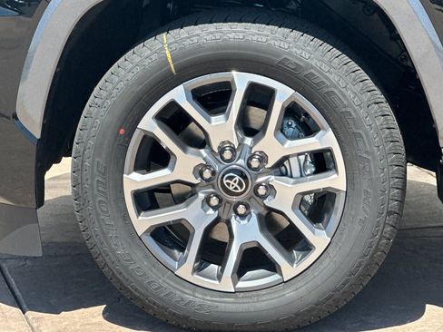 New 2026 Toyota Sequoia 1794 Edition w/ Tow Technology Package AWD/4WD image 33