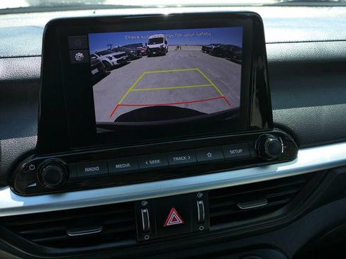 Used 2023 Kia Forte LXS FWD image 19