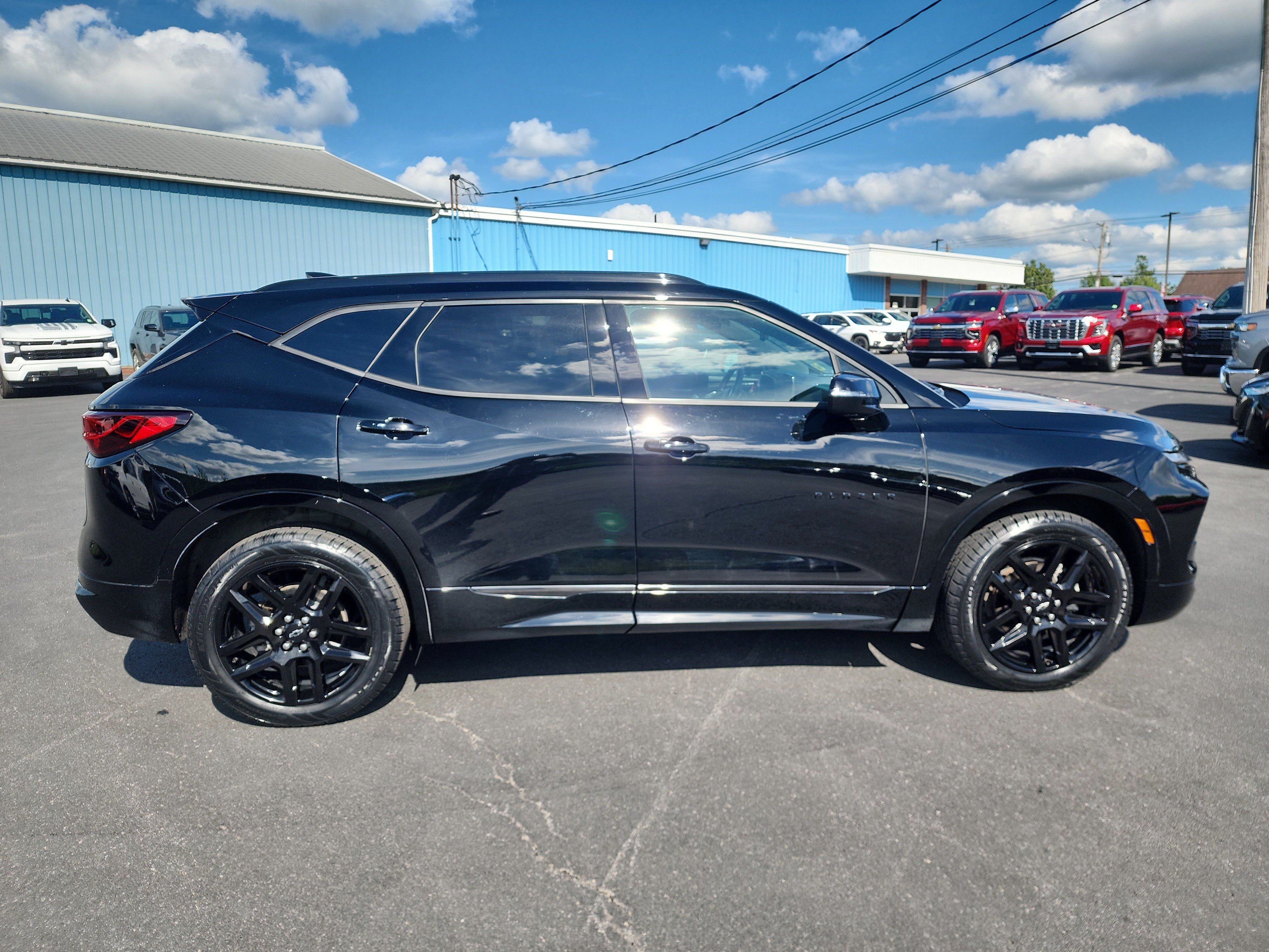 Certified 2025 Chevrolet Blazer RS w/ Driver Confidence II Package AWD/4WD image 9