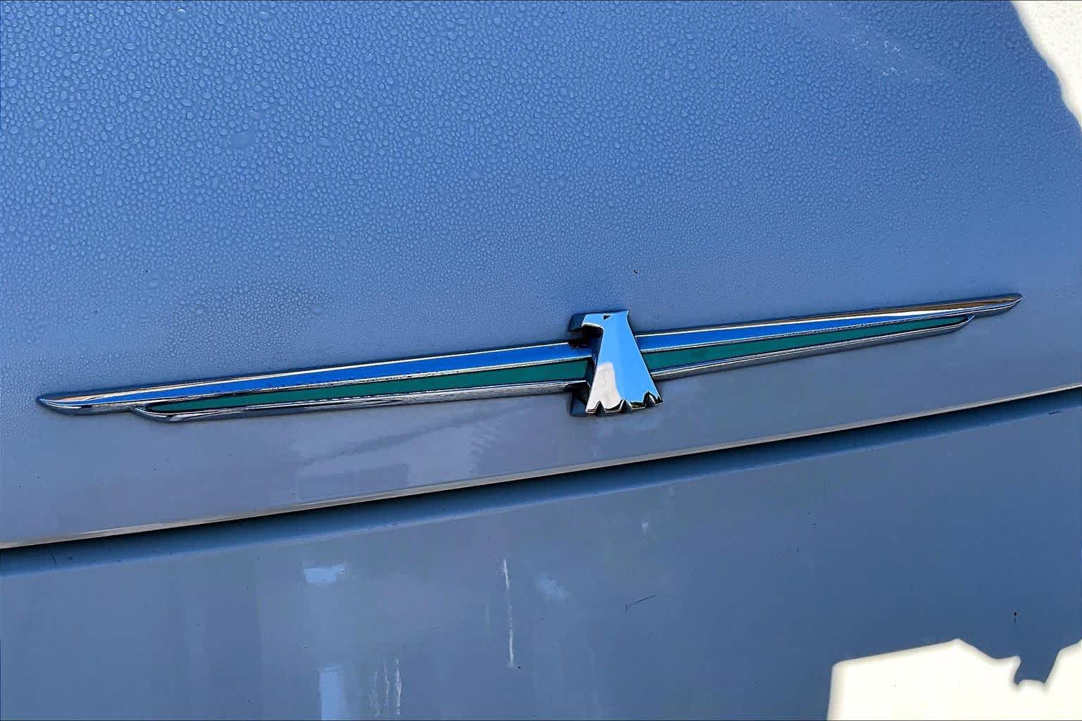 Used 2002 Ford Thunderbird RWD image 8