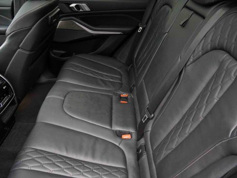 Used 2020 BMW X5 M50i w/ Premium Package image 40