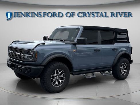 Certified 2023 Ford Bronco Badlands image 15