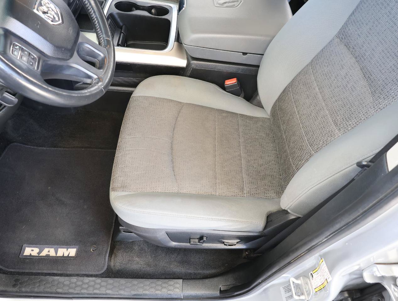 Used 2016 RAM 1500 Lone Star RWD image 39