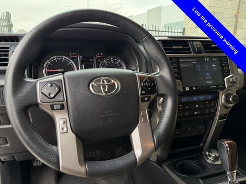 Used 2020 Toyota 4Runner Limited image 11