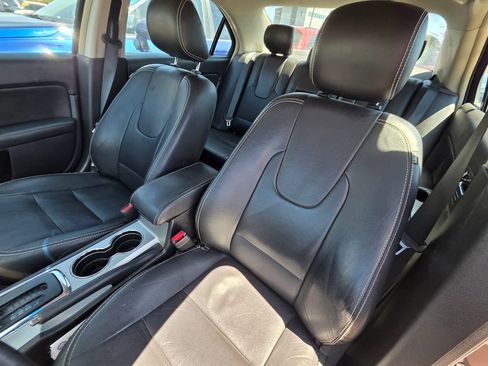 Used 2011 Ford Fusion Hybrid w/ 502A Rapid Spec Order Code FWD image 8