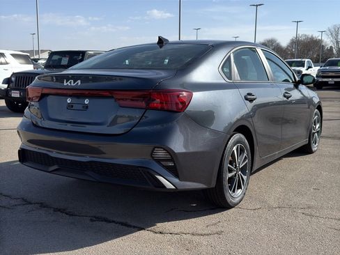 Used 2024 Kia Forte LXS image 5