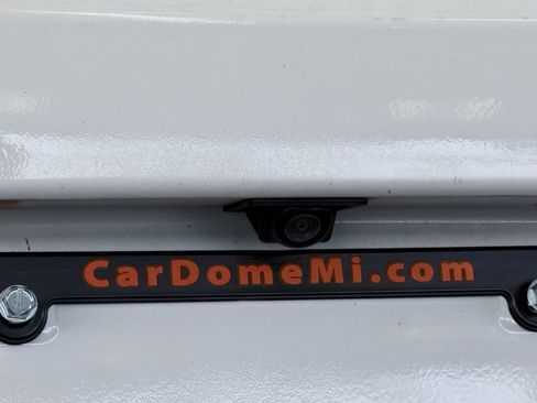 Used 2017 Buick LaCrosse Essence image 18