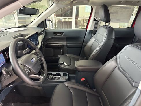 New 2026 Ford Maverick Lariat w/ Black Appearance Package image 20