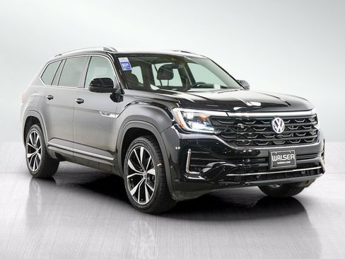 Used 2024 Volkswagen Atlas SEL Premium R-Line AWD/4WD image 7