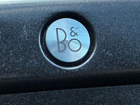 Used 2019 Ford F150 Raptor w/ Equipment Group 802A Luxury image 19