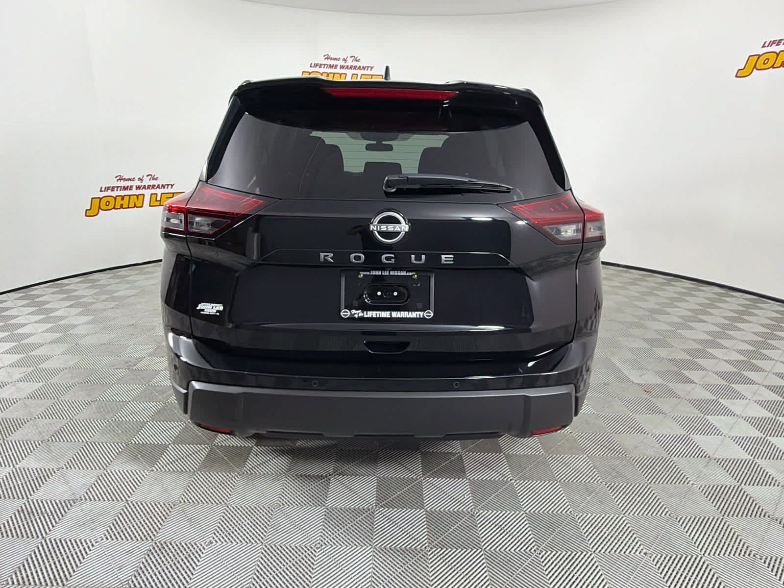Certified 2026 Nissan Rogue S FWD image 4