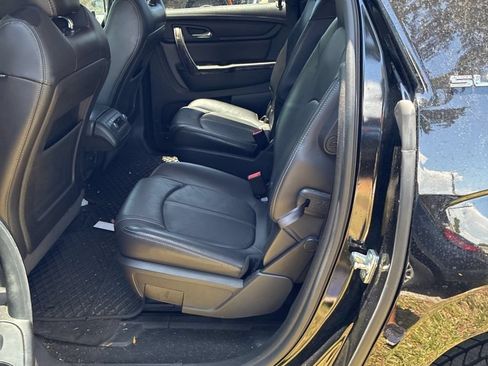 Used 2017 GMC Acadia Limited SLT FWD image 13