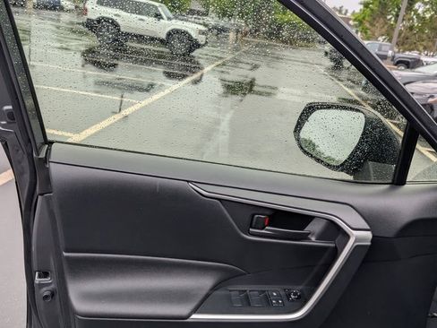 Used 2019 Toyota RAV4 LE w/ All Weather Liner Package AWD/4WD image 12