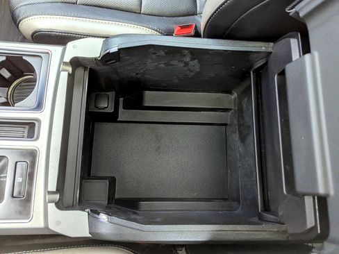 Used 2018 Ford F150 Raptor w/ Equipment Group 802A Luxury image 45