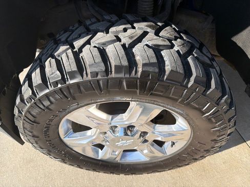 Used 2017 Chevrolet Silverado 2500 LTZ w/ Duramax Plus Package image 8