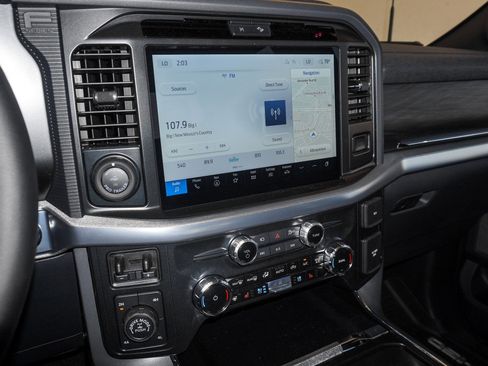 New 2025 Ford F150 Lariat w/ Equipment Group 502A High image 30