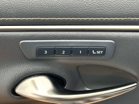 Used 2022 Lexus ES 350 Base w/ Premium Package image 24