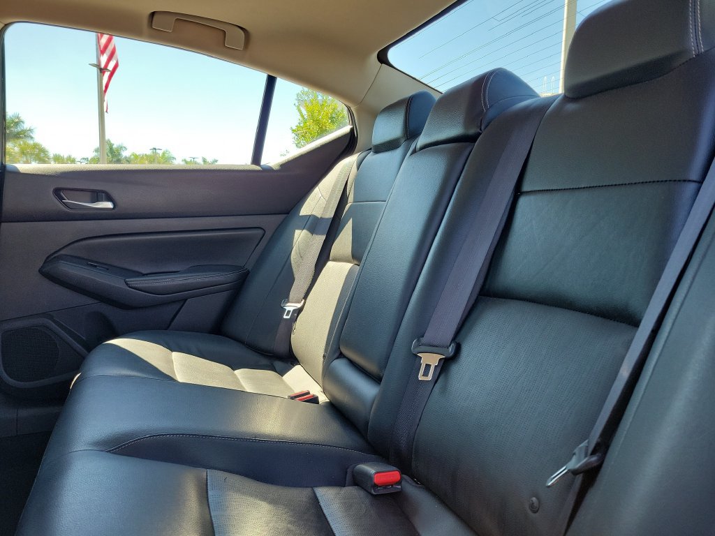 Used 2019 Nissan Altima 2.5 SL FWD image 7