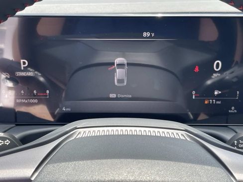 New 2026 Nissan Sentra SR w/ Floor Mat Package FWD image 33