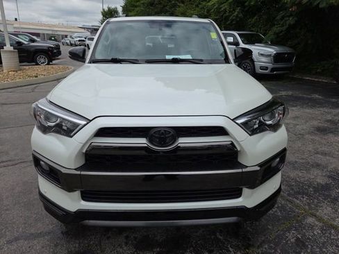 Used 2019 Toyota 4Runner Limited AWD/4WD image 2
