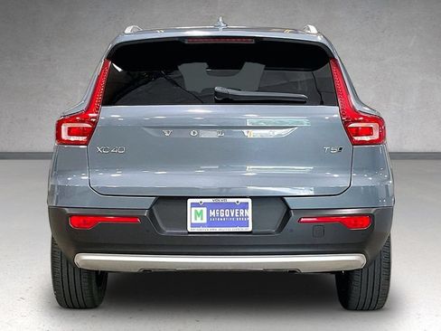 Used 2020 Volvo XC40 T5 Momentum w/ Protection Package AWD/4WD image 6