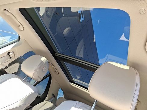 Used 2022 Mercedes-Benz GLE 350 4MATIC image 13