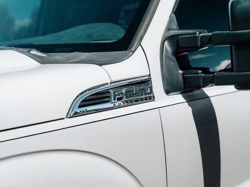 Used 2012 Ford F250 XLT RWD image 12
