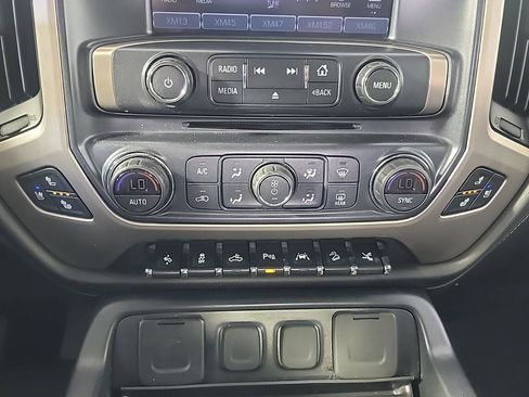 Used 2018 GMC Sierra 1500 Denali w/ Denali Ultimate Package AWD/4WD image 31