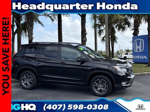 Certified 2024 Honda Passport TrailSport image 1